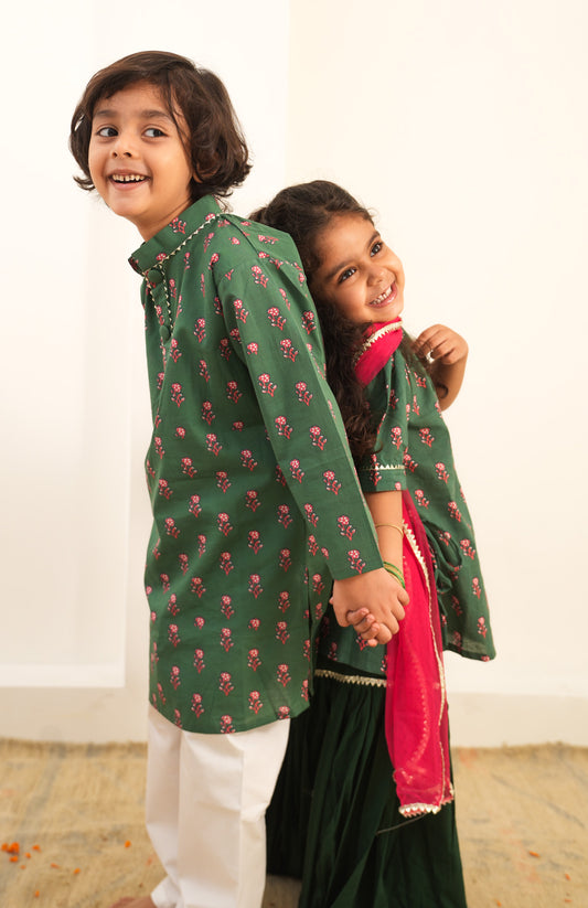 Emerald Green Sibling Set