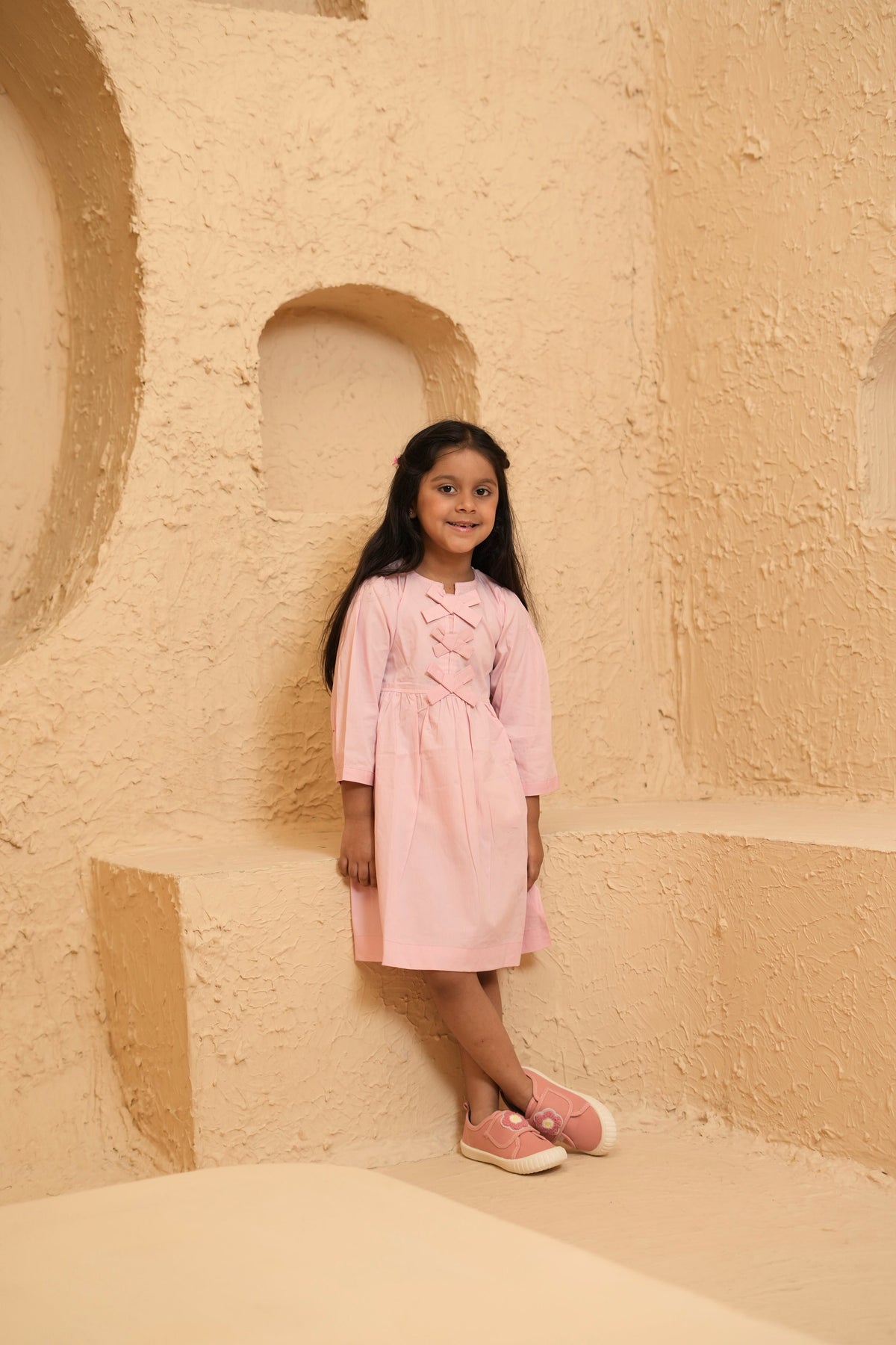 Dress With Bow - Puddle Fashion